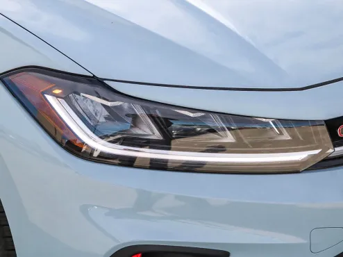 2025 Volkswagen Jetta GLI Autobahn photo 4
