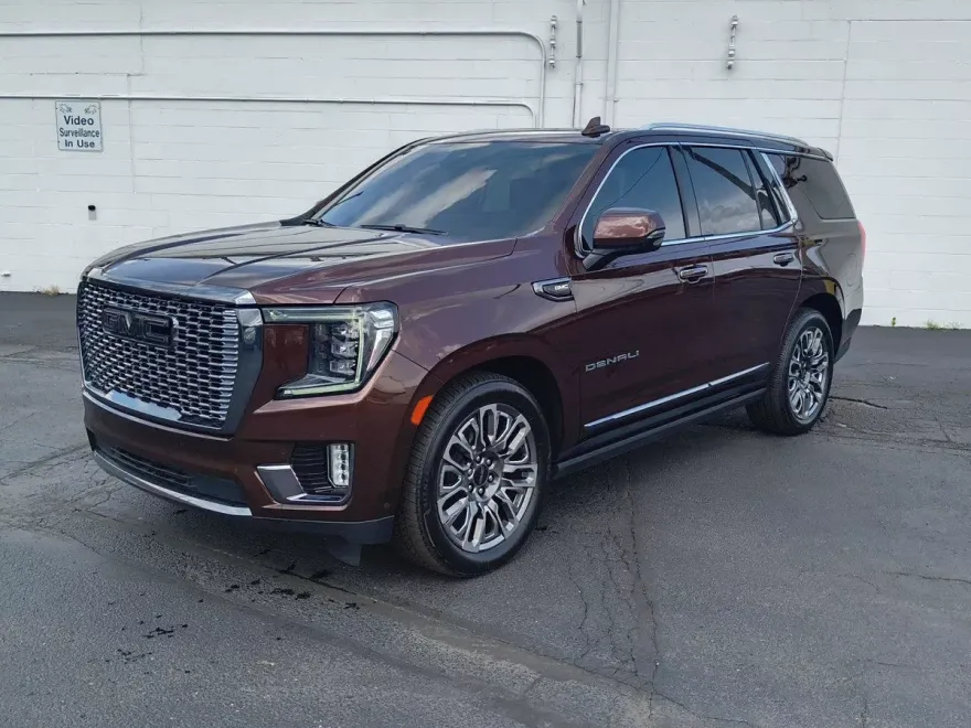 2023 Gmc Yukon Denali Ultimate photo 1