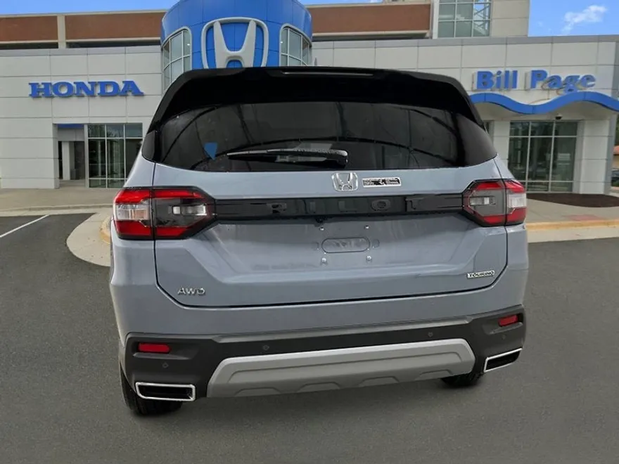 2025 Honda Pilot Touring photo 1