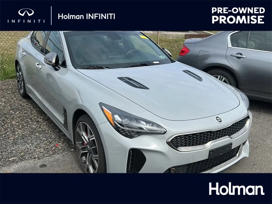 2021 Kia Stinger GT photo 1