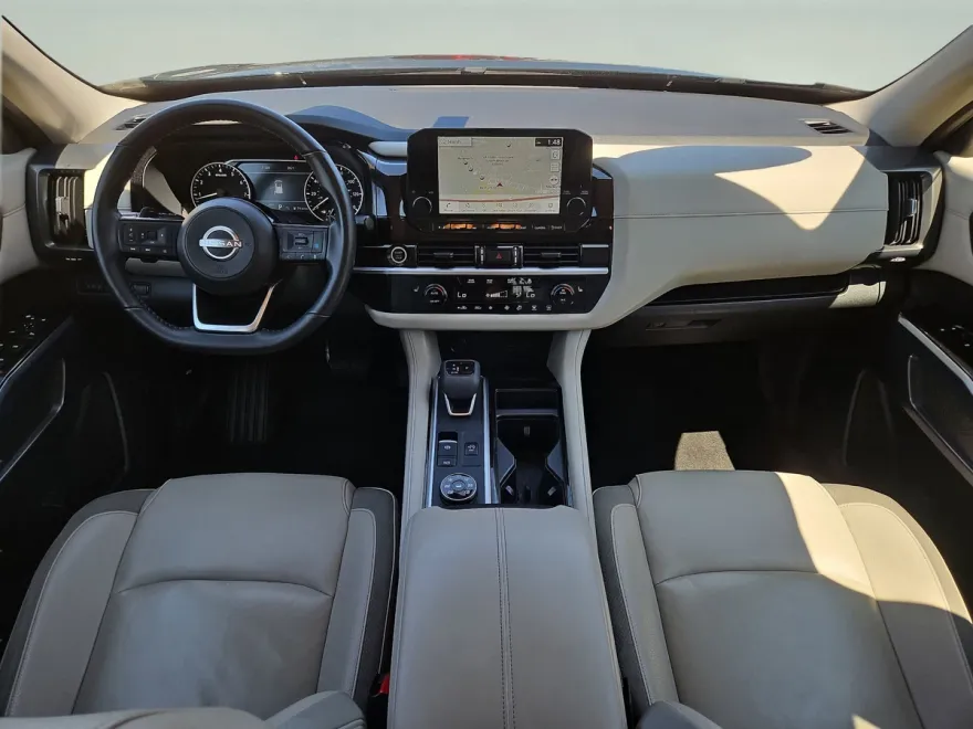 2022 Nissan Pathfinder SL photo 1