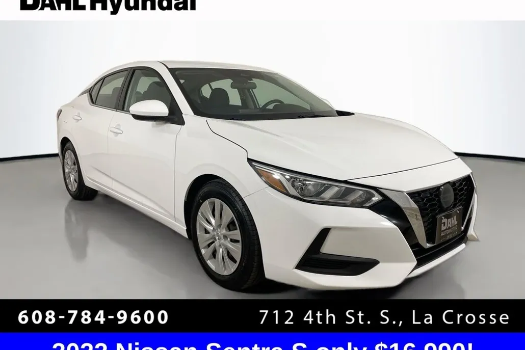 2022 Nissan Sentra S photo 1