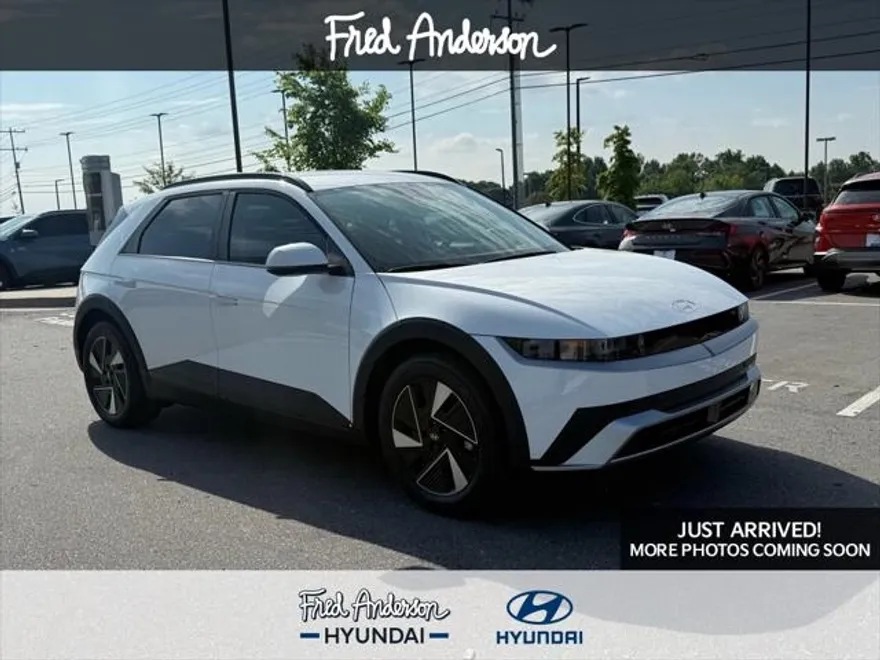 2025 Hyundai Ioniq 5 SEL photo 1