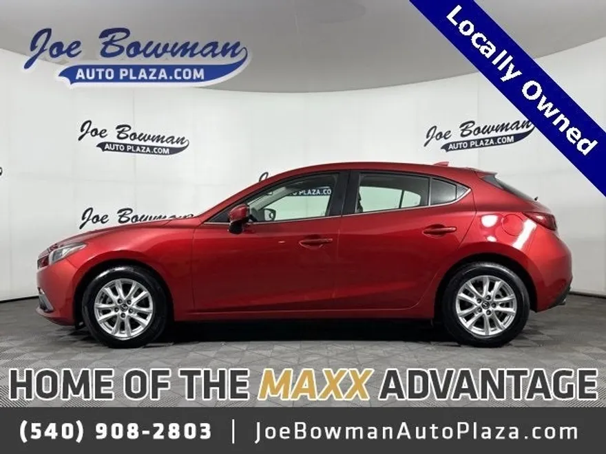 2016 Mazda Mazda3 Hatchback Grand Touring photo 1