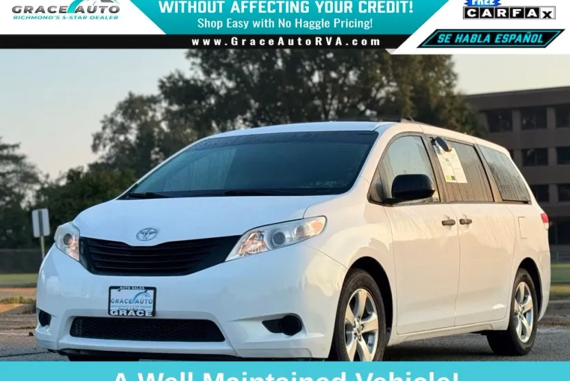 2014 Toyota Sienna L photo 1