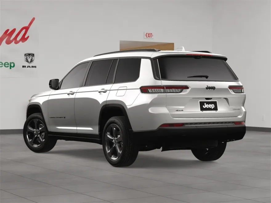 2025 Jeep Grand Cherokee Limited photo 1