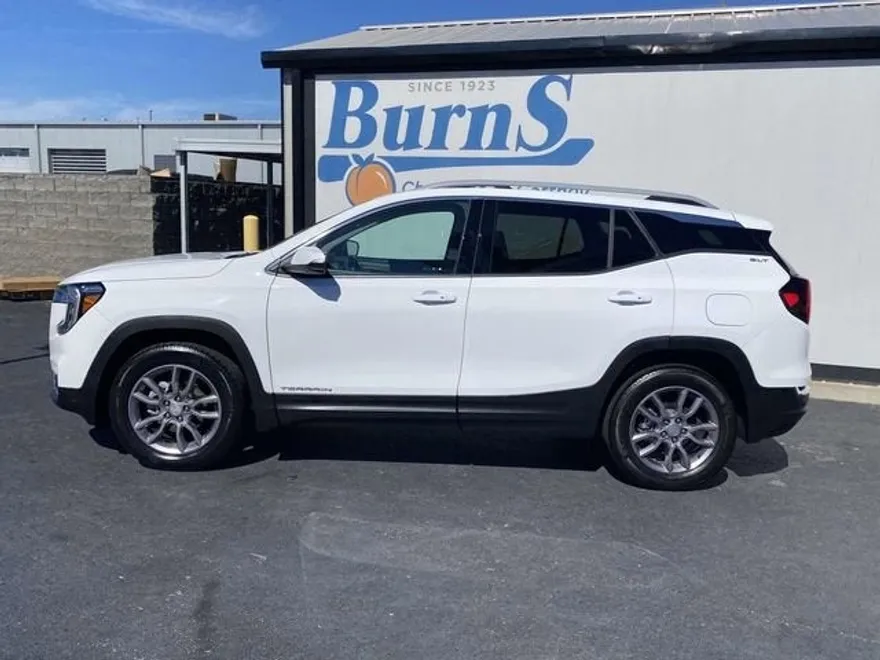 2023 Gmc Terrain SLT photo 1