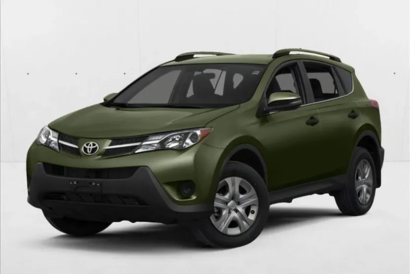 2013 Toyota RAV4 XLE photo 1