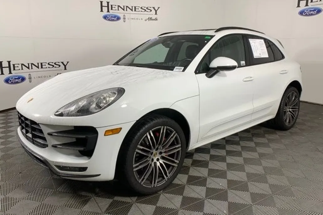 2018 Porsche Macan Turbo photo 1