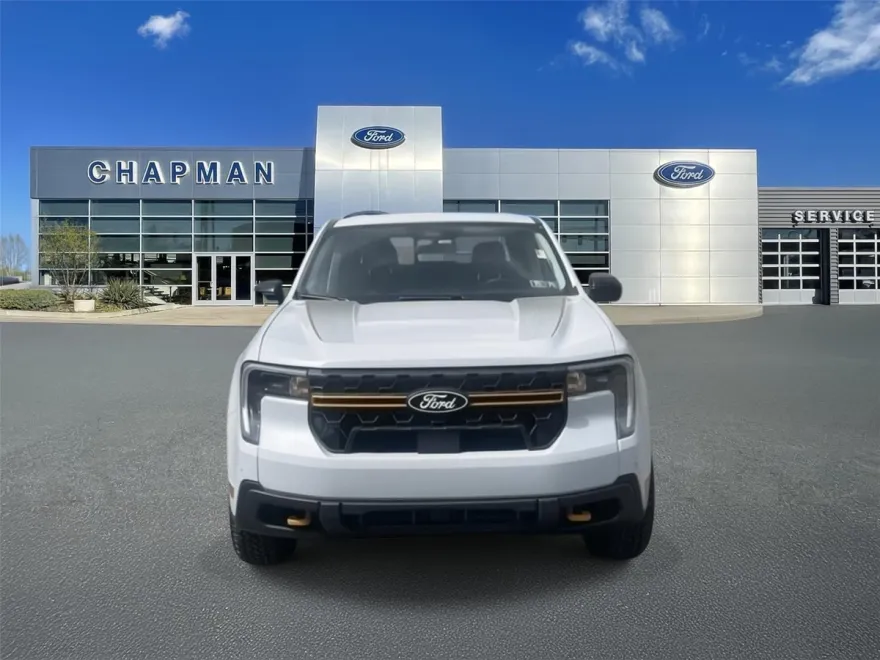 2025 Ford Maverick Tremor photo 1