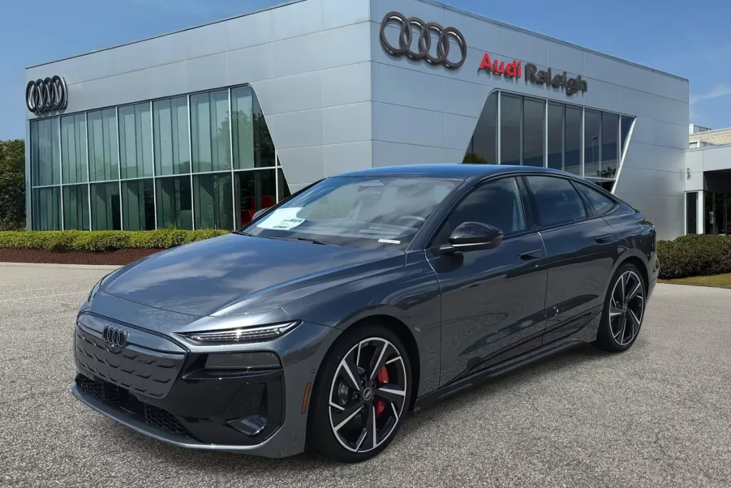 2025 Audi S6 Premium photo 1