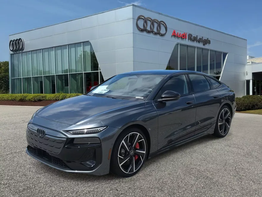 2025 Audi S6 Premium photo 1