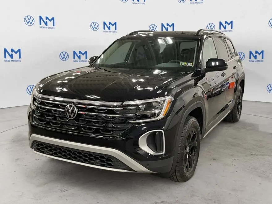 2026 Volkswagen Atlas Peak Edition SE photo 1