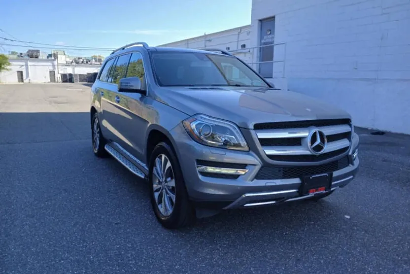 2014 Mercedes Benz GL 450 photo 1