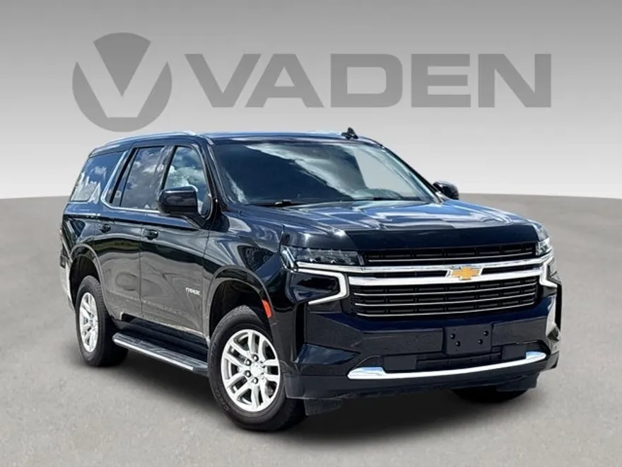 2023 Chevrolet Tahoe LT photo 1