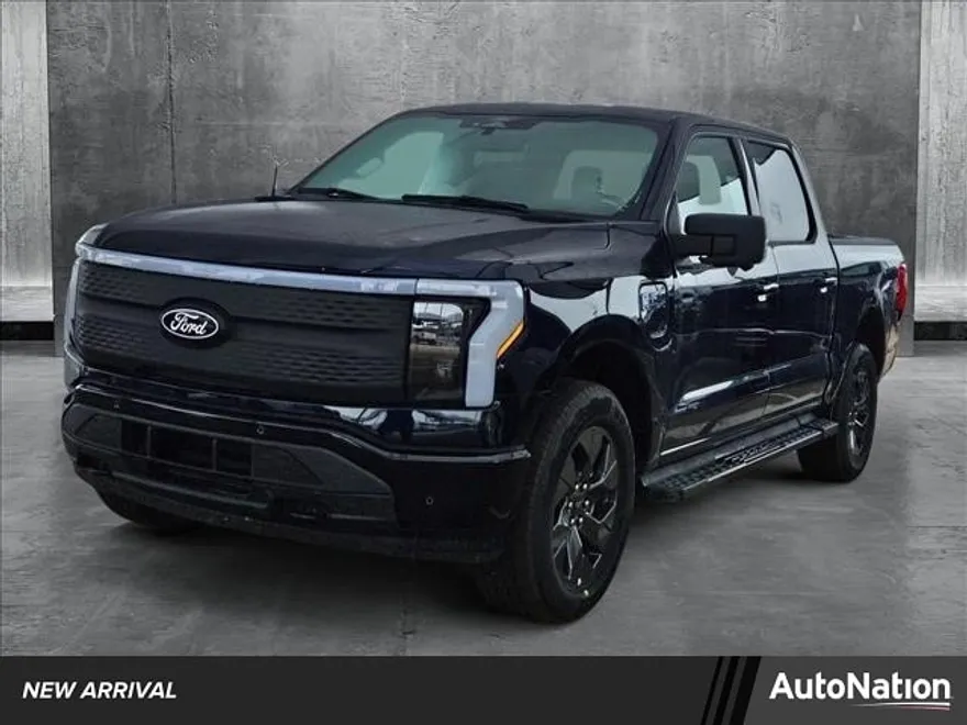 2025 Ford F-150 Lightning photo 1