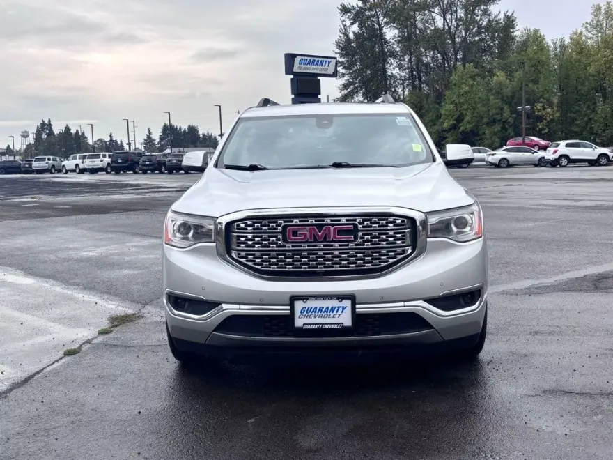 2019 Gmc Acadia Denali photo 1