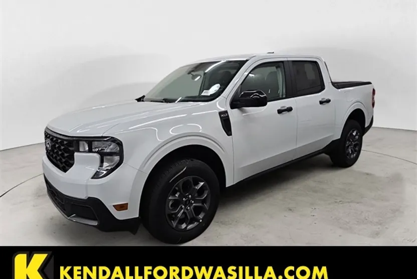 2025 Ford Maverick XLT photo 1