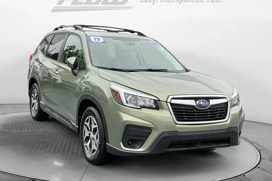 2019 Subaru Forester Premium photo 1