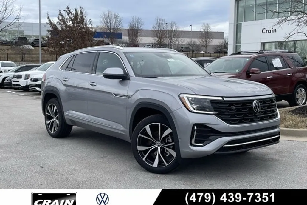 2025 Volkswagen Atlas SEL Premium R-Line Cross Sport photo 1