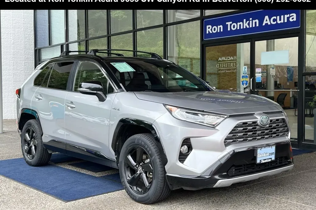 2019 Toyota RAV4 Hybrid XSE photo 1