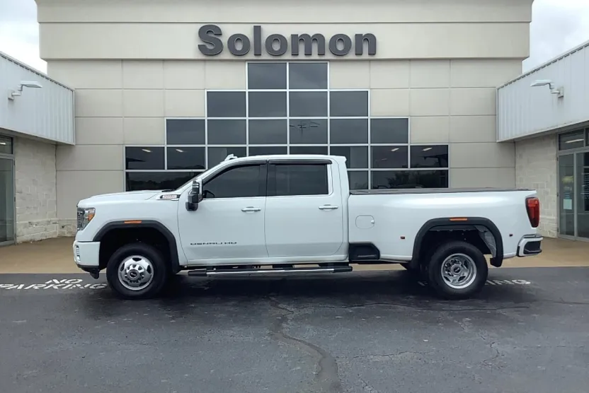 2023 Gmc Sierra HD Denali photo 1