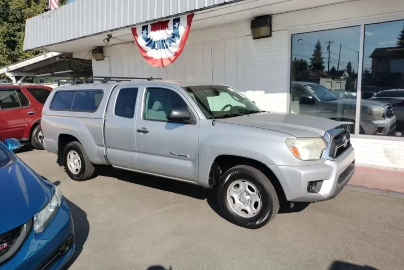 2012 Toyota Tacoma Access Cab photo 1