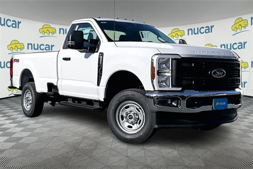 2025 Ford F-250 photo 1