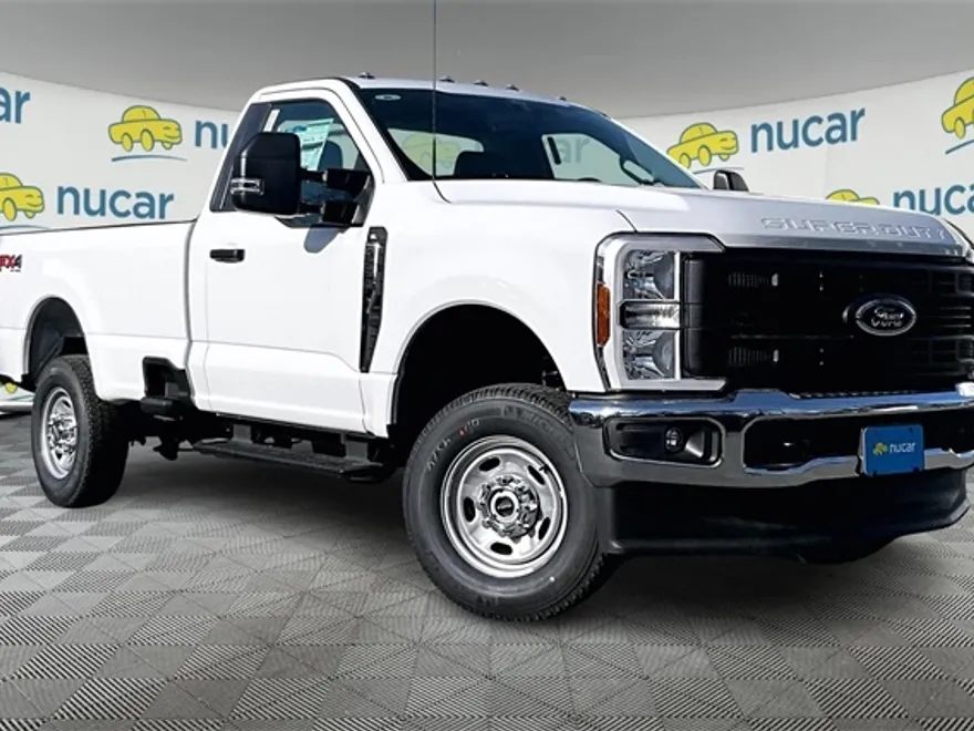 2025 Ford F-250 photo 1