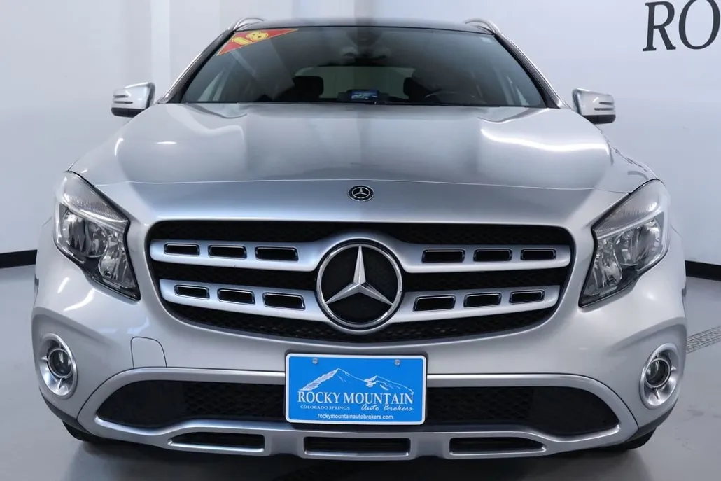 2018 Mercedes Benz GLA 250 photo 1