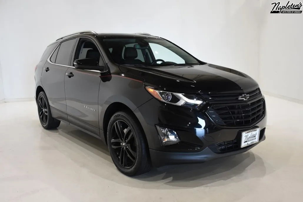 2020 Chevrolet Equinox LT photo 1