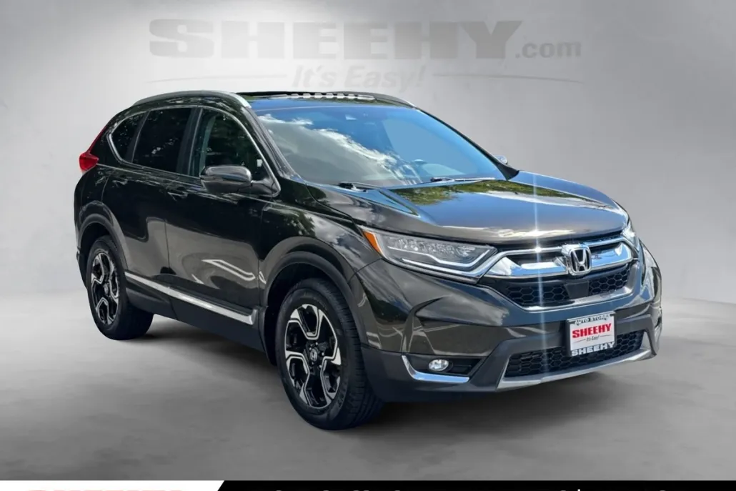 2018 Honda CR-V Touring photo 1