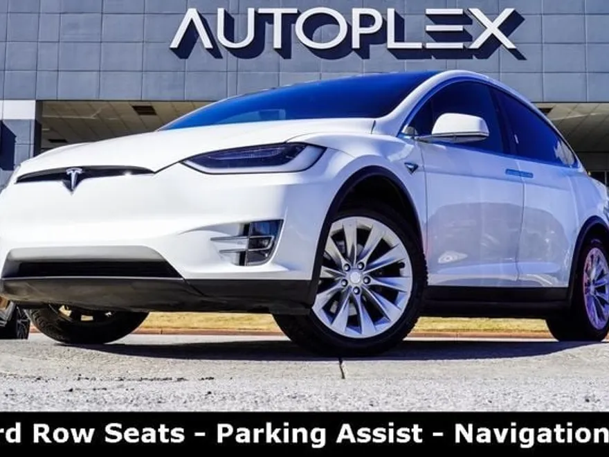 2019 Tesla Model X Long Range photo 1