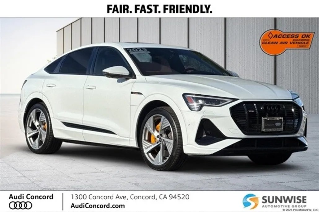 2023 Audi e-tron Sportback S line Prestige photo 1