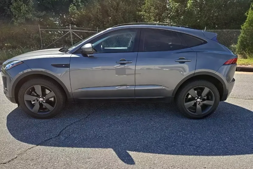 2019 Jaguar E-PACE S photo 1