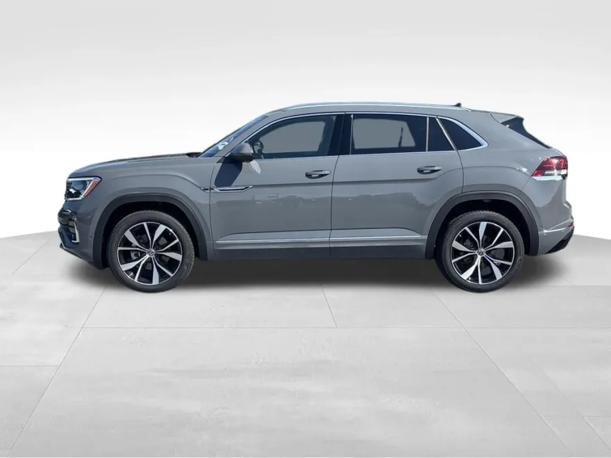 2026 Volkswagen Atlas Cross Sport SEL Premium R-Line photo 1