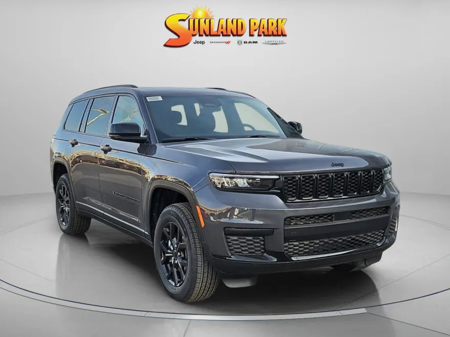 2025 Jeep Grand Cherokee Altitude X photo 1