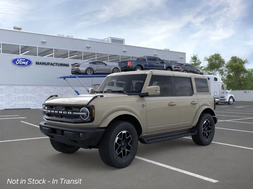 2025 Ford Bronco Outer Banks photo 1