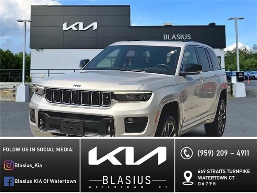 2022 Jeep Grand Cherokee Overland photo 1