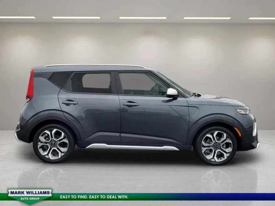 2021 Kia Soul X-Line photo 1