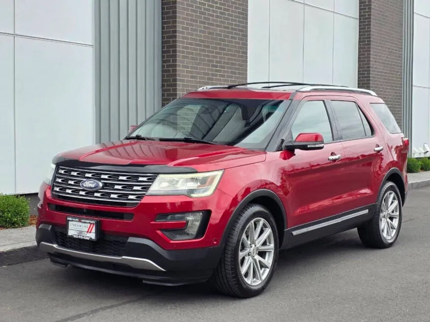 2016 Ford Explorer Limited photo 1