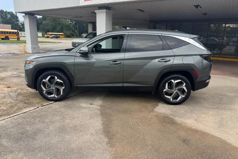 2023 Hyundai Tucson Limited photo 1