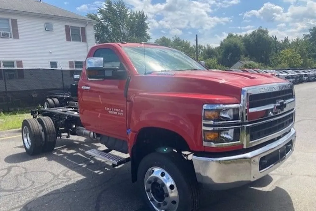 2024 Chevrolet Silverado 5500HD Work Truck photo 1