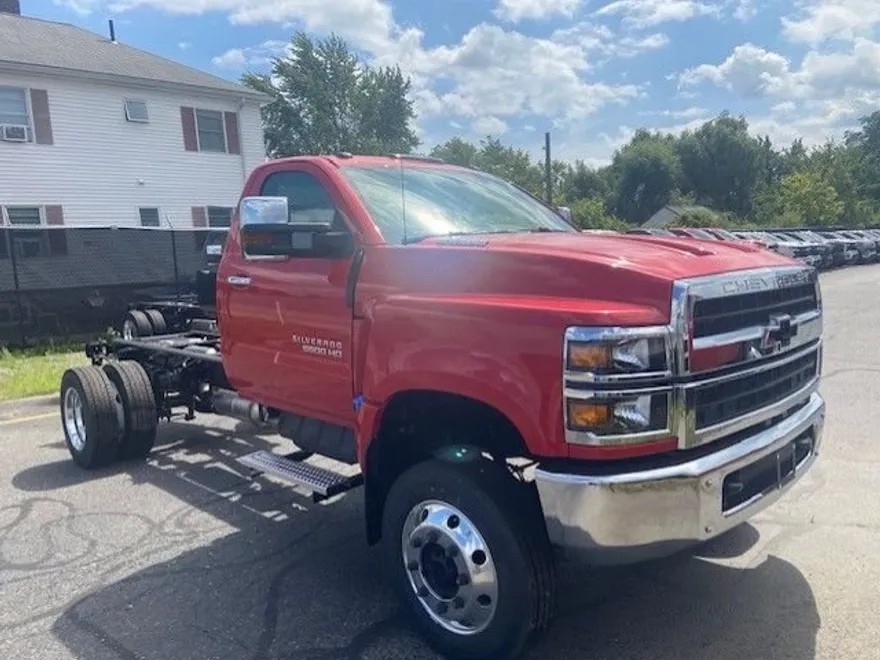 2024 Chevrolet Silverado 5500HD Work Truck photo 1