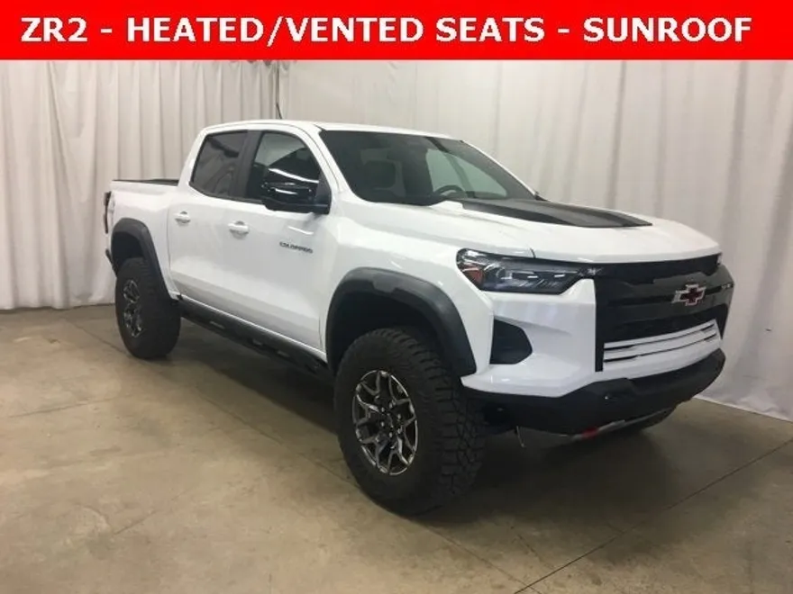 2023 Chevrolet Colorado ZR2 photo 1