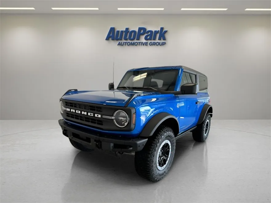 2024 Ford Bronco Black Diamond photo 1