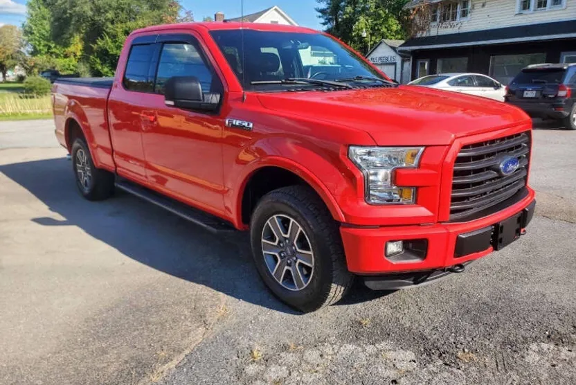 2016 Ford F-150 XLT photo 1