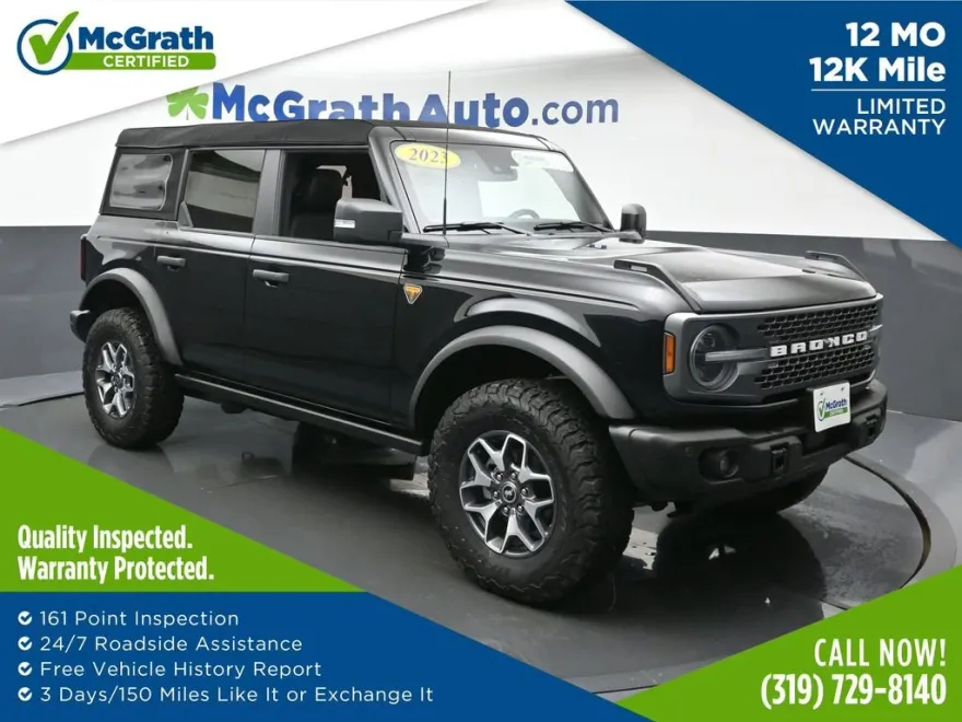 2023 Ford Bronco Base photo 1