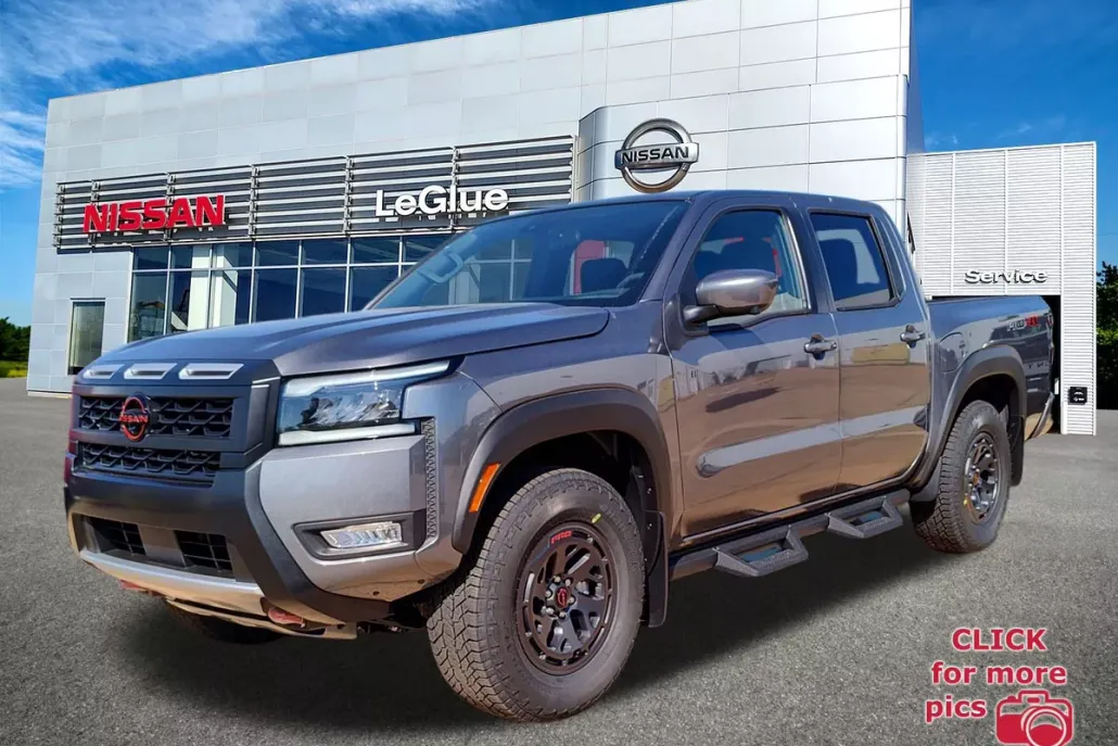 2026 Nissan Frontier Crew Cab PRO-4X photo 1