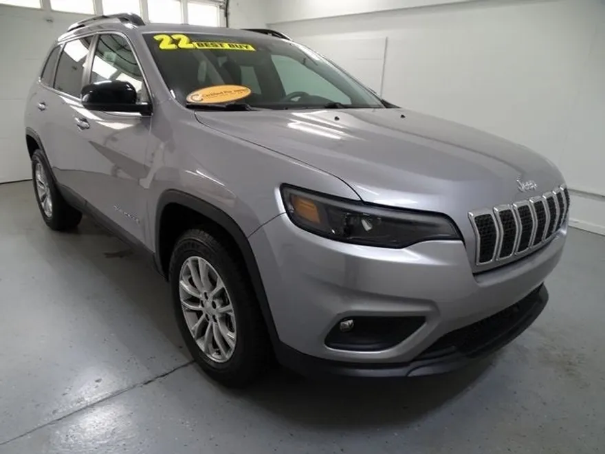 2022 Jeep Cherokee Latitude Lux photo 1